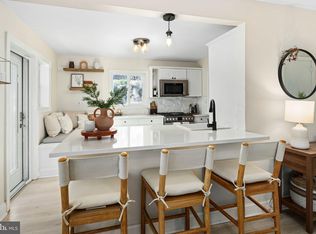 631 Wises Mill Rd, Philadelphia, PA 19128