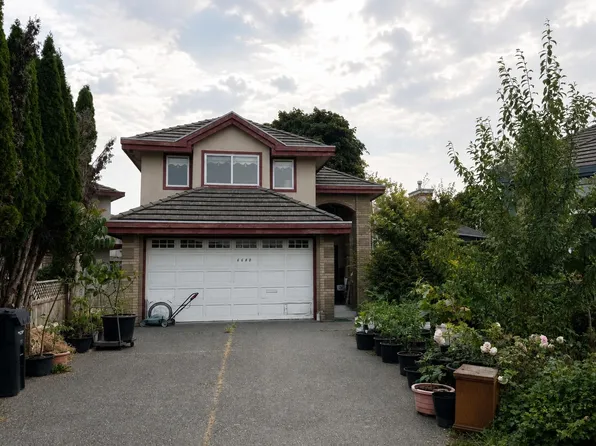 6680 Magnolia Dr, Richmond, BC V7E 6M7