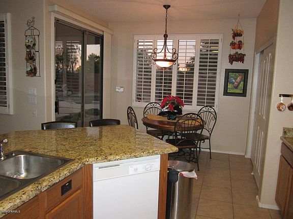 5th image of 9026 W Alex Ave