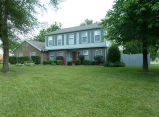 8121 Newbury Rd, Evansville, IN 47725