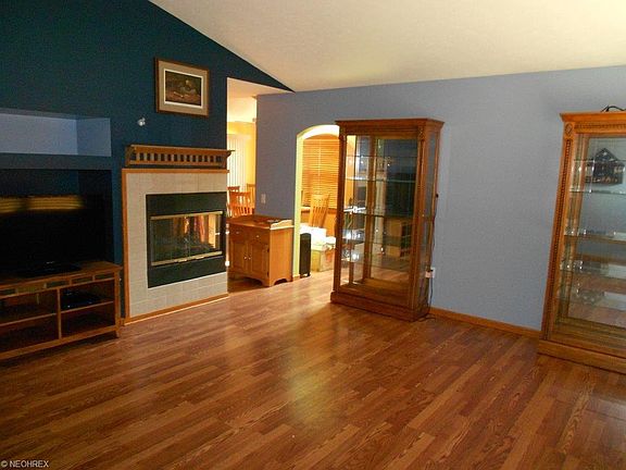2nd image of 4564 Grand Teton Dr