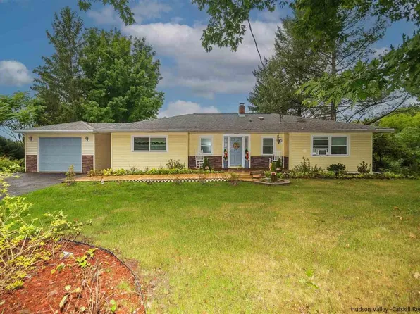 197 State Route 9h, Hudson, NY 12534