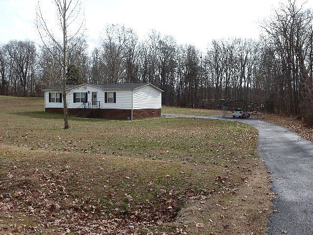 1st image of 214 Green Meadows Dr