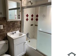 6035 S Karlov Ave Floor 1, Chicago, IL 60629