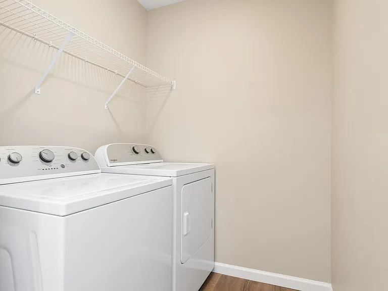 2319 Lantern Ridge Dr — Photo 18
