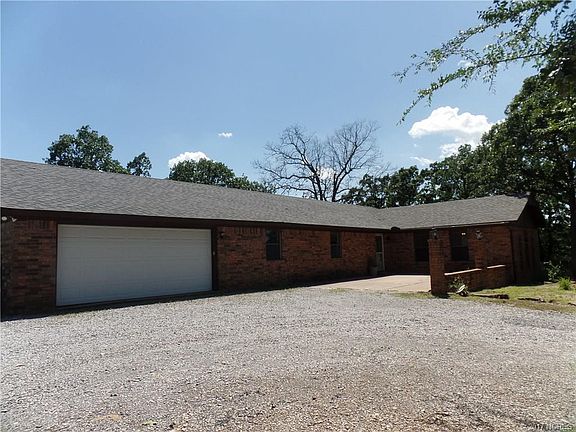 2nd image of 1890 E Hereford Ln