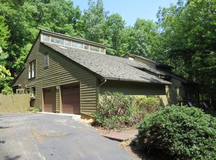 5123 Turkey Hollow Rd, Roanoke, VA 24018