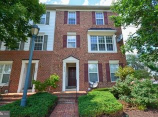 125 Pasture Side Pl #M1, Rockville, MD 20850