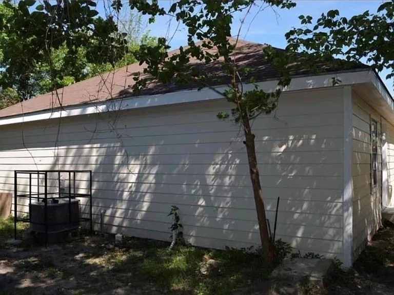 7318 Laredo St #A — Photo 9