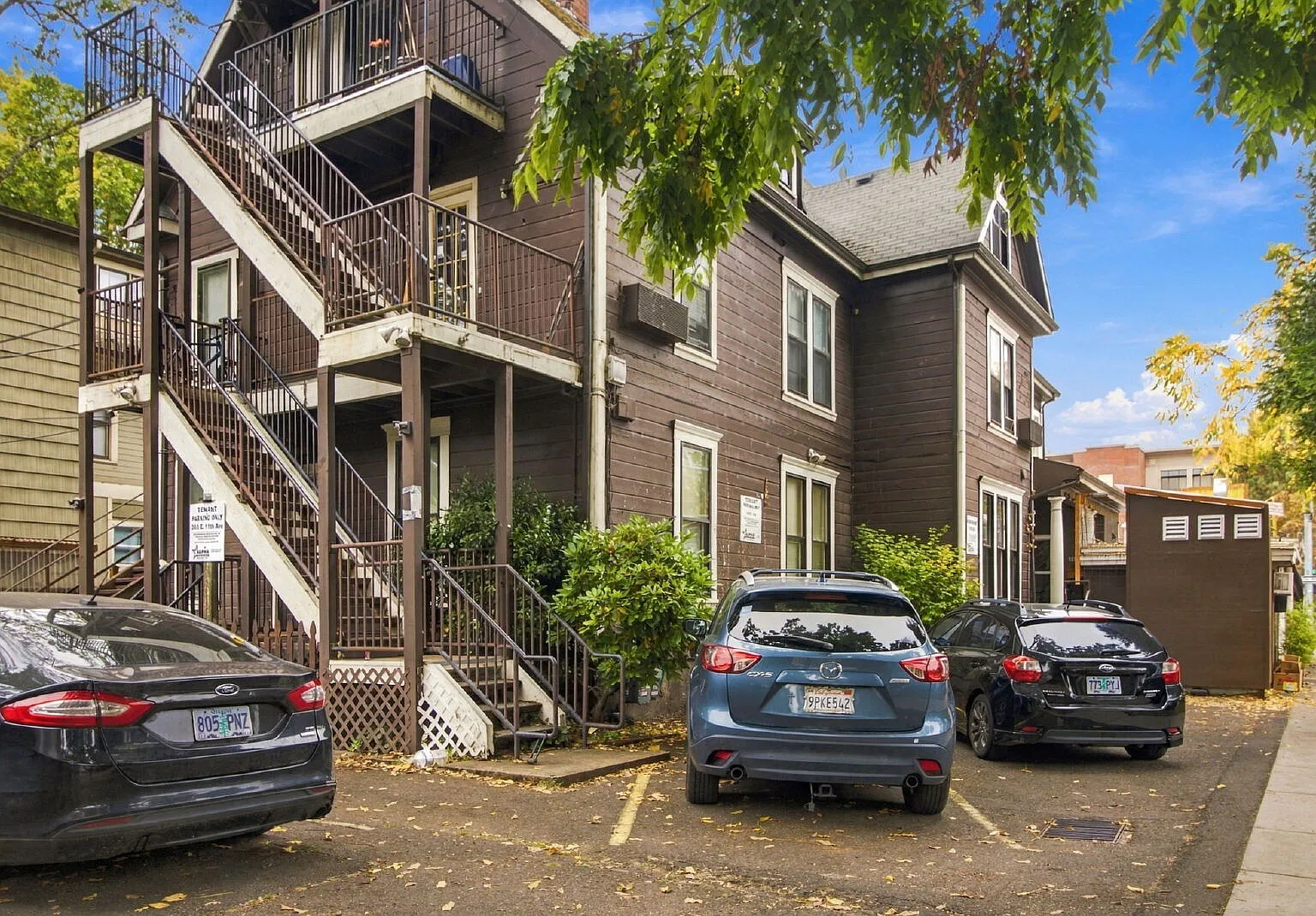 2 bed, 1.0 bath, $2,200 — Photo 4