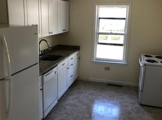 7 Veranda Rd #1, Braintree, MA 02184