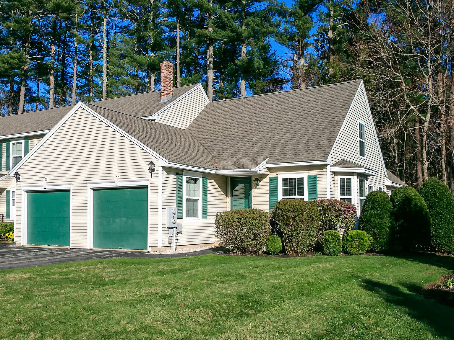 25 Waterford Greene Drive UNIT 13, Kennebunk, ME 04043 | Zillow