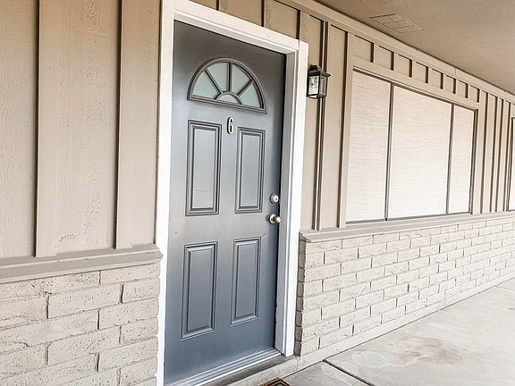 4th image of 2525 S College Ave APT 6