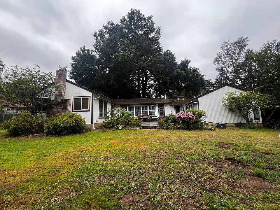 1st image of 472 Deodara Dr