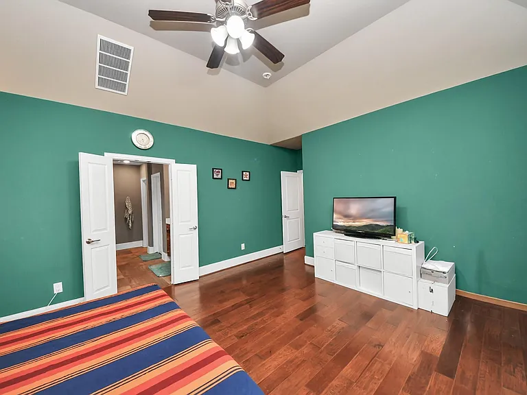 17103 Mulben Ct — Photo 17