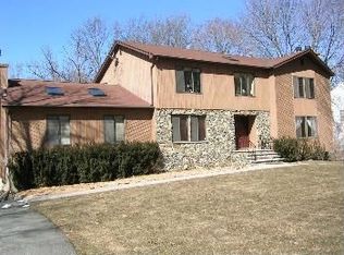 125 Burnt Meadow Rd, Ringwood, NJ 07456