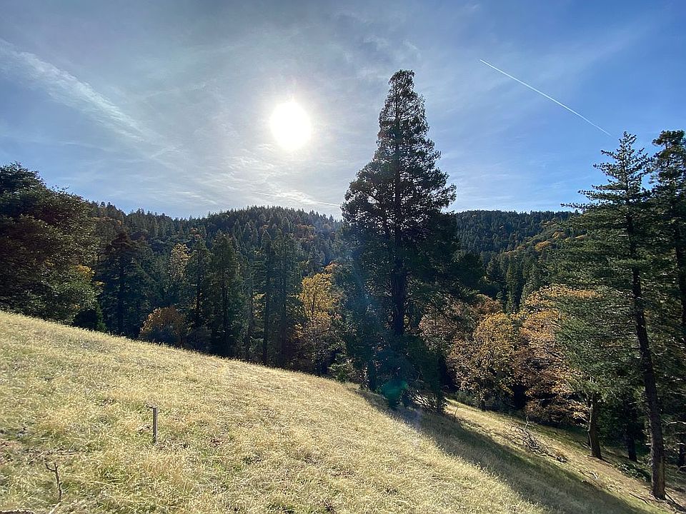 2nd image of Town Road Cedarpines Highlands #1951