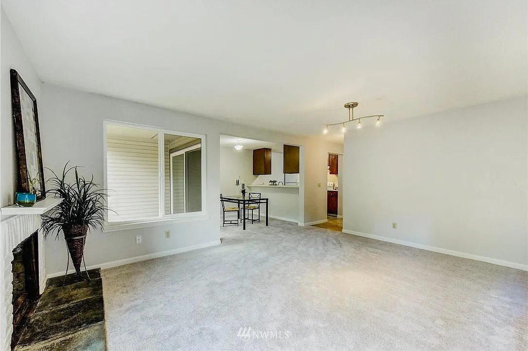 4426 147th Pl NE — Photo 1