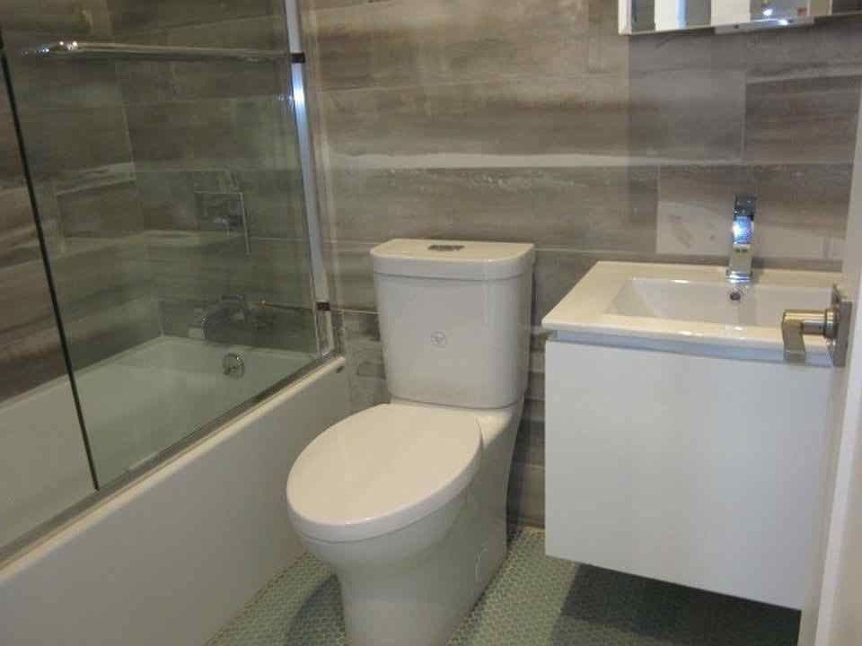 2nd image of 186 Quincy St APT 9C