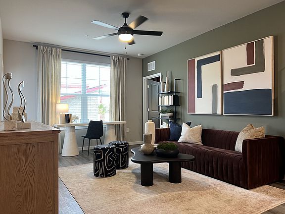 5th image of 7660 Emerson Hill Cir #2-211