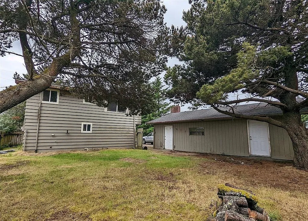 2 bed, 1080 sqft, $1,675 — Photo 3
