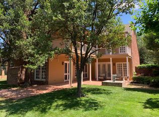 3 Lakes Dr, Midland, TX 79705