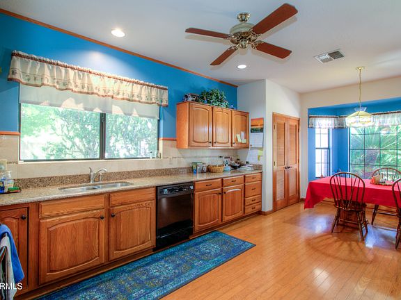 4th image of 2036 E LODGE Drive