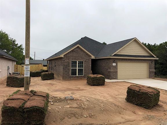 4th image of 2606 Austin Dr
