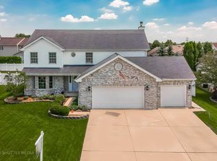 613 Mendota Ln, Romeoville, IL 60446