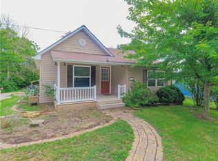 203 S Willow St, Gallatin, MO 64640