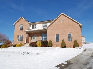232 Greenfield Rd, Derry, PA 15627