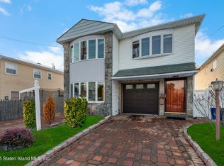 380 Gansevoort Blvd, Staten Island, NY 10314