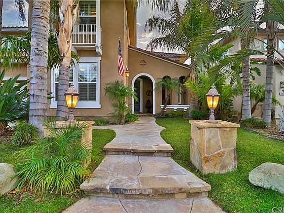 3rd image of 29253 Black Pine Way