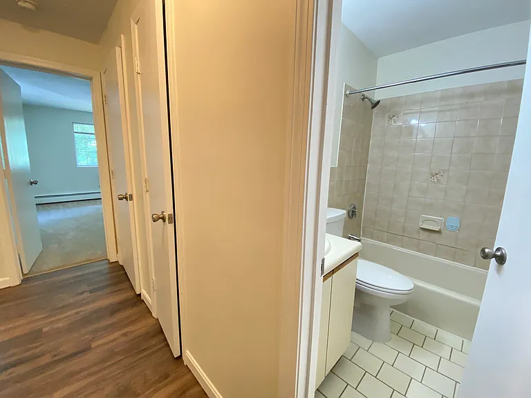 Park View Hills Condominiums — Photo 43