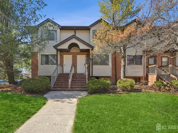 4002 Birchwood Ct, North Brunswick, NJ 08902