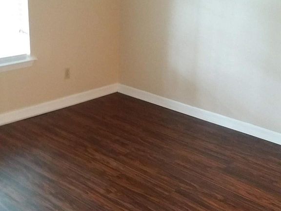 3rd image of 6172 Westgate Dr APT 304