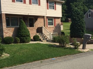 254 Lakeview Dr, Jeannette, PA