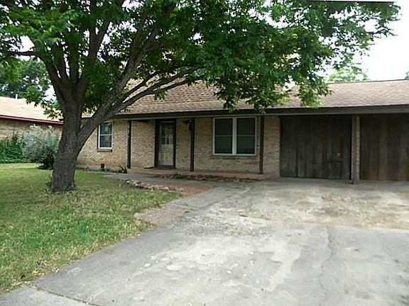 2nd image of 1417 Hillside Dr