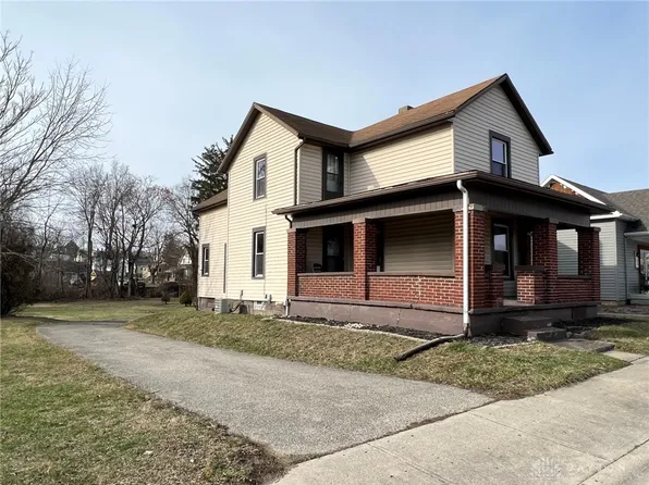 108 S Wolf Creek St, Brookville, OH 45309