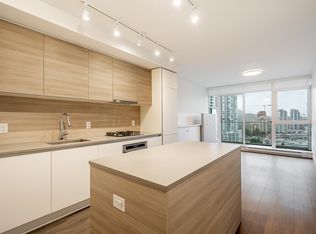 525 Foster Ave #2006, Coquitlam, BC V3J 0H6