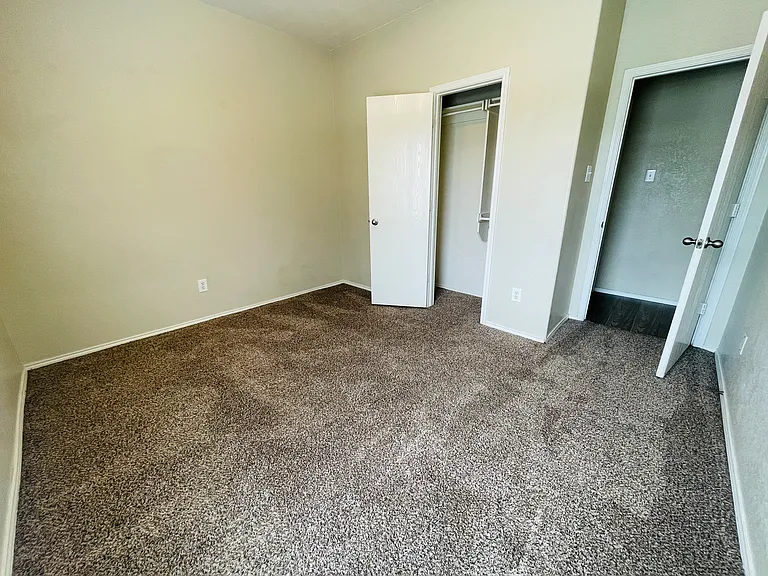 7561 Lazy Spur Blvd — Photo 12