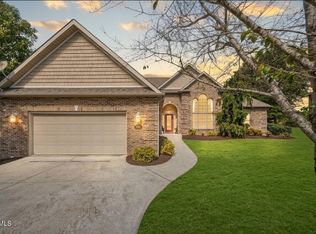 1001 Georgetown Row, Johnson City, TN 37601