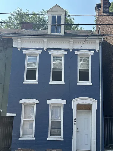 368 E Philadelphia St Photo 1