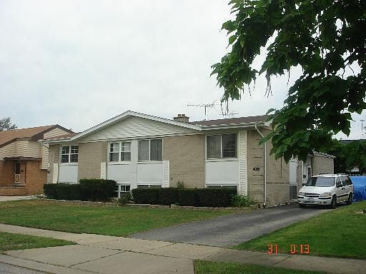 2nd image of 1156 W Londonberry Ln