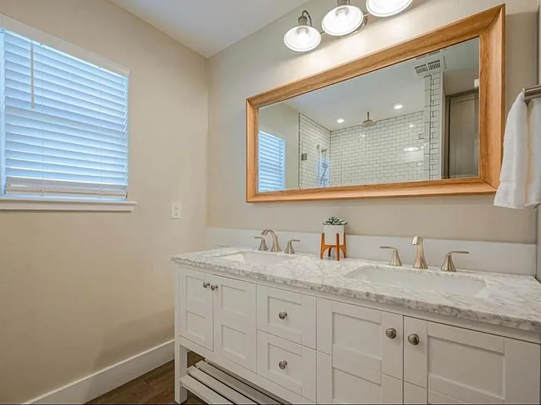 7 Lauderdale Dr — Photo 30