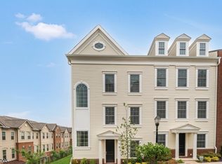 277 Bradley Dr, Wood Ridge, NJ 07075