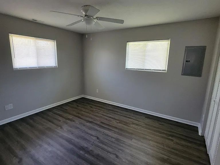 3815 N Grand Ave #3815 — Photo 61