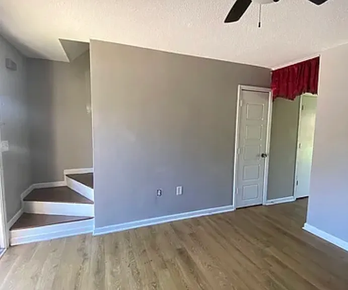 420 Simpson Rd #15 — Photo 11