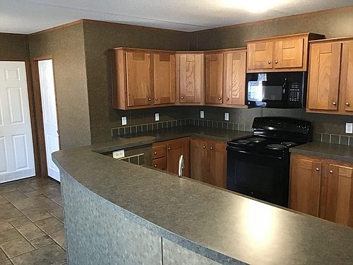 4th image of 20310 Plaza East Blvd