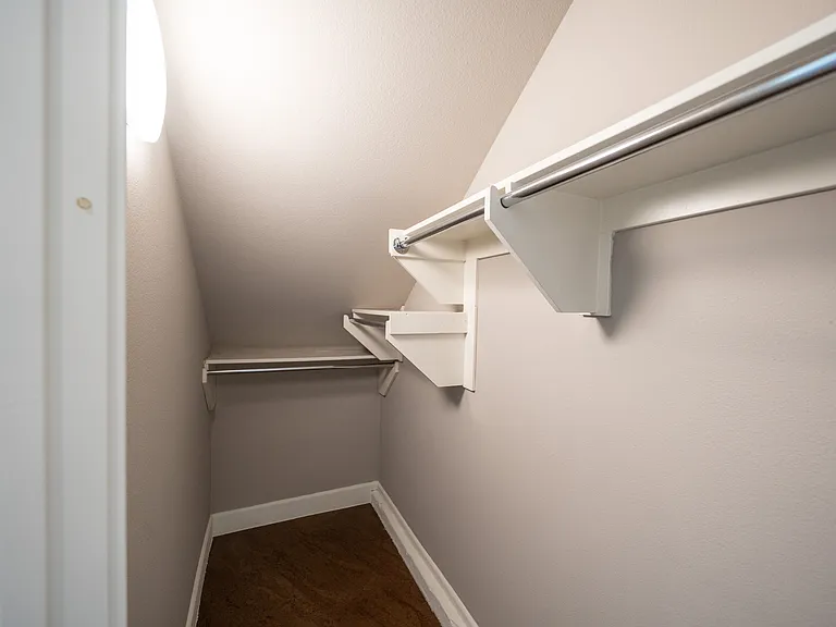 1st Floor - Coat Closet